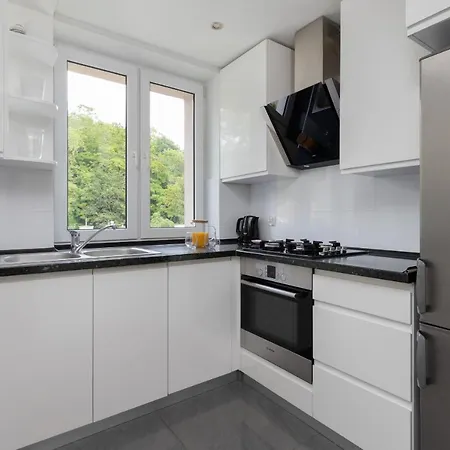 Comfortable Apartment Near The Beach In Sopot By Noclegi Renters Апартаменты *