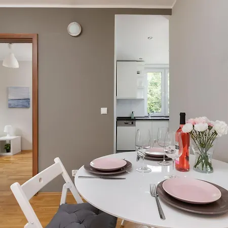 Comfortable Apartment Near The Beach In Sopot By Noclegi Renters *